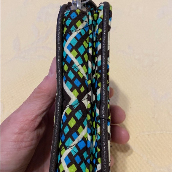 Vera Bradley Geometric Patterned Wallet, nice shape, minimal wear - Picture 3 of 7